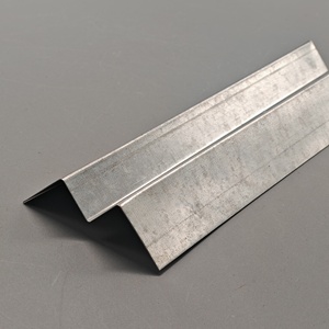 Profilé <span class=keywords><strong>de</strong></span> <span class=keywords><strong>plafond</strong></span> galvanisé Q195, cornière murale, cornière pour plaques <span class=keywords><strong>de</strong></span> plâtre - Product Image 5