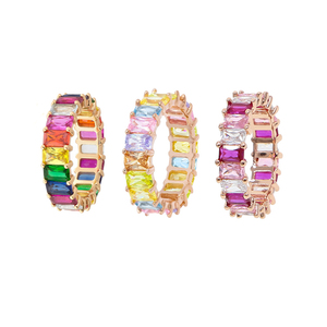 Promozione <span class=keywords><strong>anello</strong></span> di zircone cubico arcobaleno rettangolare placcato in oro ghiacciato colorato CZ fascia per l'eternità da donna gioielli <span class=keywords><strong>con</strong></span> <span class=keywords><strong>anello</strong></span> da dito - Product Image 4