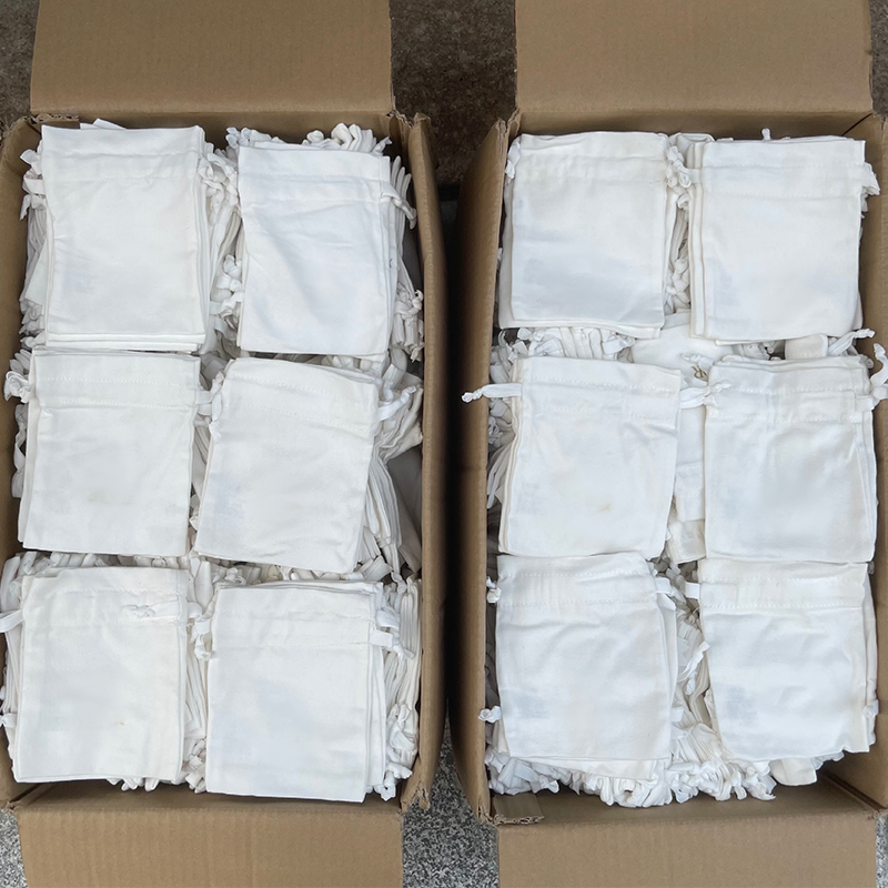 White-Free stock sample