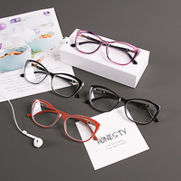 Lunettes de lecture élégantes pour femmes, design œil de chat de luxe, monture légère en PC, branches en métal doré, verres transparents anti-reflets