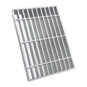 Grille de passerelle pour usine pétrochimique, en acier galvanisé à chaud, grille de passerelle en acier robuste, poids par <span class=keywords><strong>mètre</strong></span> <span class=keywords><strong>carré</strong></span> - Product Image 6