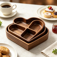 Houten hartvormige snijplank op maat, multifunctioneel voor snacks, gedroogd fruit, koffie, thee en desserts