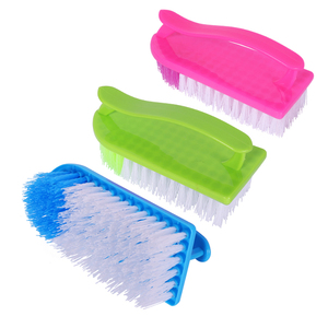 Venta al por mayor de cepillos de limpieza de mascotas para baño de coche y hogar caja de lavado de alfombras de diseño manual de plástico Herramientas de limpieza embaladas - Product Image 1