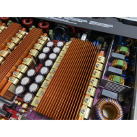 Amplificateur d'éclairage audio vidéo professionnel à haut rendement 4x1000W classe D puissance de commutation 1.5U 8ohm impédance coque métallique 4ohm