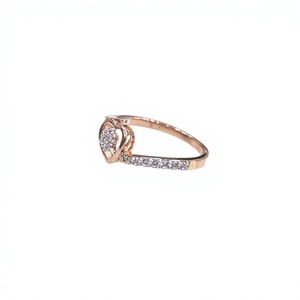 Bague de fiançailles de luxe style vintage avec cluster de diamants de laboratoire de 0,25 carat, or rose massif 14 carats, certifiée IGI, unique et élégante - Product Image 5