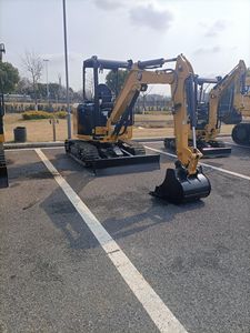 Excavatrice sur chenilles hydraulique CAT 303CR d'occasion 2016, compacte, pour la construction et les travaux de terrassement - Product Image 2