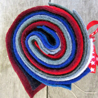 Feutre de laine serré coloré personnalisé 8mm-25mm d'épaisseur polyester synthétique polypropylène pour l'extérieur 10mm 15mm 20mm tailles disponibles