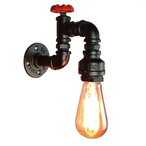 Luz de parede industrial e móveis de tubulação steampunk, com acessórios maleáveis de tubulação de ferro