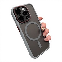 Coque de téléphone magnétique en métal mat style design uni pour 17 Pro Max & 16/14, protection intégrale à bords givrés couleur unie