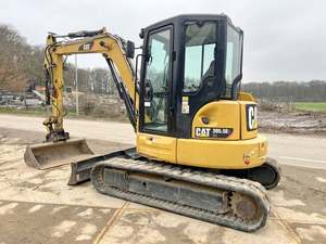 Excavadora de orugas mini Caterpillar Cat 305.5E2 de 8 toneladas usada de fábrica, máquina de bajo precio en venta en Shanghái - Product Image 3