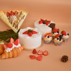 Accessoire de présentation de desserts pour chariot à cupcakes et croissants, fruits simulés, cadeau DIY, demi-tranches de fraises artificielles rouges, gâteau sucré Bailey - Product Image 4