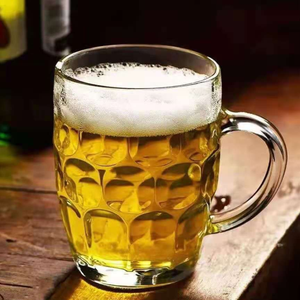 أواني زجاجية 26 أونصة من البيرة الثقيلة بمقبض كبير مع مقبض مجمد آمن حسب الطلب - Product Image 5