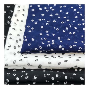 Dệt 100% <span class=keywords><strong>Polyester</strong></span> Voan Vải 75D 2800T Cao <span class=keywords><strong>Twist</strong></span> <span class=keywords><strong>Chiffon</strong></span> Hijab Vải In <span class=keywords><strong>Chiffon</strong></span> - Product Image 5