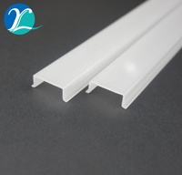 Profilé en PVC extrudé en forme de U, profilé en PVC pour abat-jour, profilé en PVC rigide, diffuseur LED transparent extrudé