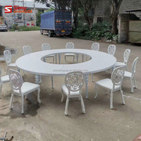 Table de banquet blanche en MDF pour mariage, table serpentine en forme de demi-lune, table de salle à manger en forme de S pour événements