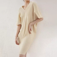 Robe décontractée plissée froncée Miyake d'été pour femme, taille naturelle, respirante, col en V, longueur genou, coupe ample, grandes tailles