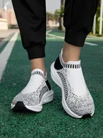 Chaussures décontractées pour femmes en tricot volant, OEM ODM, couleur personnalisée, légères, durables, antidérapantes, amortissantes, baskets athlétiques