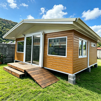 Maison préfabriquée extensible de 2 à 5 chambres en conteneurs avec structure en acier et panneaux sandwich pour hôtels, design moderne, garantie 1 an