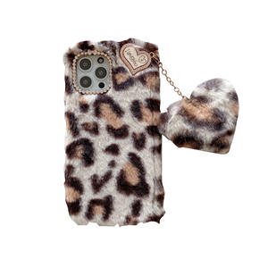 Funda de Teléfono Móvil Hecha a Mano con Estampado de Leopardo, de Tela Suave y con Colgante de Corazón, a Prueba de Golpes, para <span class=keywords><strong>11</strong></span>, Venta al Por Mayor de Fábrica - Product Image 1