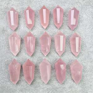 छोटे आकार 12 पक्षीय प्राकृतिक गुलाबी गुलाब क्वार्ट्ज वोगल शैली क्वार्ट्ज क्रिस्टल कट डबल समाप्त बिंदु ध्यान चिकित्सा - Product Image 1