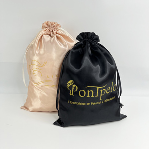 Pochette à cordon en satin noir personnalisée avec logo imprimé or, sacs d'emballage en satin à cordon pour salon de coiffure, bijoux, cosmétiques, cadeaux - Product Image 3