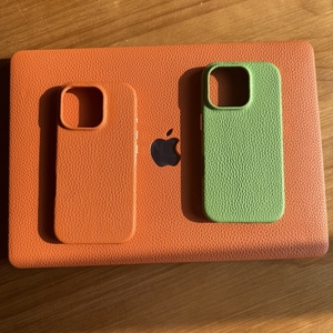 Ốp điện thoại da thật cao cấp YUBO LEATHER, bọc 3 cạnh, chất liệu da sần, dành cho <span class=keywords><strong>iPhone</strong></span> 16 Pro và 16 Pro Max - Product Image 2