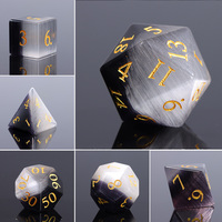 Lot de 7 dés DND œil de chat blanc et noir personnalisés, vente en gros d'usine, dés en pierres précieuses D20 D6 D12 pour jeux de rôle Dungeons and Dragons