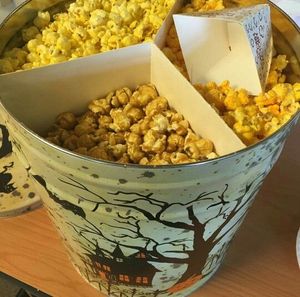 Tùy chỉnh in 2 gallon lớn Vòng bỏng ngô tins xô tinh tế khuyến mại kim loại bỏng ngô bao bì <span class=keywords><strong>tin</strong></span> với Divider - Product Image 1