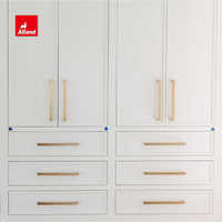 Alland Pantry Rangement Armoire à shaker moderne Chêne blanc Fabricants de meubles Armoire de cuisine pour projet d'appartement