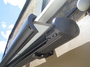 Toldo Eléctrico Plegable Telescópico para Exteriores con Iluminación, para Terraza, Patio, Hogar, Villa - Product Image 4