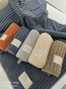 T.I.O. Juego de Toallas de Baño A-ESIA 35x75cm, Algodón Suave, Color Sólido, Rectangulares, Tejidas, para Adultos, Colores Variados - Product Image 3