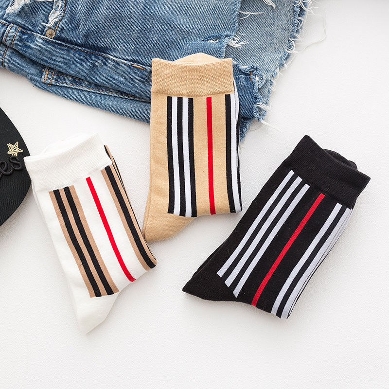 Women's Socks Japanese Korean Trend Vertical Striped Socks female Cotton Running All-match Sports Socks