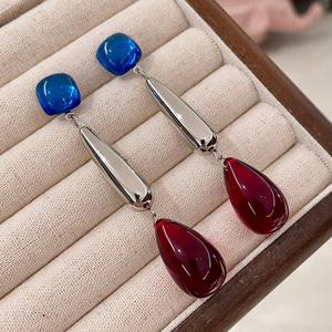 Pendientes de Resina Acrílica con Forma de Gota de Agua, Plateados, Modernos, para Mujer, para Fiestas, Pendientes Colgantes de Moda - Product Image 2