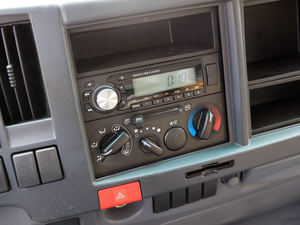 Camions <span class=keywords><strong>ISUZU</strong></span> Chine 2024, nouveau modèle à succès, 4, 5, 7 tonnes, <span class=keywords><strong>NPR</strong></span> 700P, camions fourgonnettes à <span class=keywords><strong>vendre</strong></span>, moteur 4HK1, cabine avec lit couchette - Product Image 6