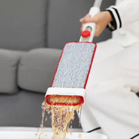 Fregona plana de microfibra en espray sin manos y tanque de agua oculto para limpieza de suelos