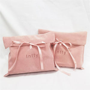 ถุงกำมะหยี่สีดำแบบกำหนดเองได้ พร้อมริบบิ้น ถุงกันฝุ่นแบบรีไซเคิลได้ สำหรับเสื้อผ้าหนังกลับ เครื่องประดับผม บรรจุภัณฑ์ของขวัญ ซองจดหมาย - Product Image 3