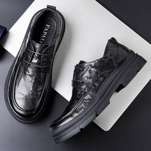 Nouvelles chaussures en cuir véritable de haute qualité pour hommes, chaussures en cuir tissé rétro, chaussures habillées formelles à bout pointu en cuir véritable pour hommes - Product Image 3