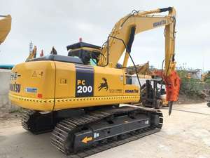 Excavadora Komatsu PC220-8 con Martillo Hidráulico en Venta - Product Image 4
