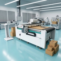 Machine de découpe à couteau oscillant à alimentation automatique pour boîtes cadeaux en carton et autocollants en rouleau