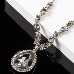 Stylish Geometric Sweater Chain Long Necklace Champagne Gold Teardrop Pendant Party Jewelry for Women - Product Image 3