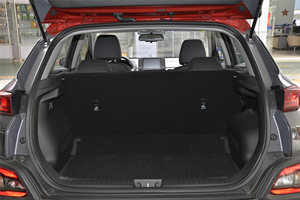 Offerta Speciale 2019 per <span class=keywords><strong>Kona</strong></span> Encino 1.6T, Cambio Automatico a 7 Velocità, Euro V, Benzina, Guida a Sinistra, R18, 5 Porte, 5 Posti, SUV Sportivo Compatto Usato - Product Image 4