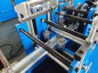 Machine de formage de rouleaux en C entièrement automatique-Ligne de production de profilés en acier à section C à grande vitesse