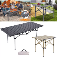 Mobilier d'extérieur Table et chaises de camping pliantes personnalisées Ensemble de chaises de table de barbecue d'extérieur pour le camping et les activités de pique-nique