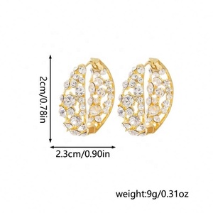 Pendientes de Botón Estilo Europeo Americano, Modernos, de Perlas y Aleación, con Diseño Circular de Diamantes, Exquisitos y Versátiles, para Mujer - Product Image 3