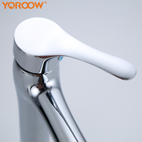 Mélangeur de robinet de lavabo à corps en Zinc eau froide et chaude robinet de lavabo de salle de bain à corps haut chromé poli moderne