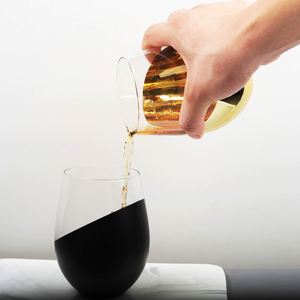 Copas de Vino sin Tallo de 550 ml, Diseño Inclinado Moderno en Negro Mate y Dorado, con Acabado Electrochapado - Product Image 2