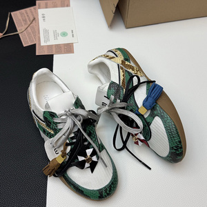 <span class=keywords><strong>Sneakers</strong></span> Casual da <span class=keywords><strong>donna</strong></span> con stampa retrò a serpente con dettagli con ciondoli con nappine alla moda scarpe basse con pannelli bianchi <span class=keywords><strong>verdi</strong></span> - Product Image 3