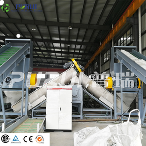 Linea Automatica di Lavaggio e Riciclaggio Bottiglie PET con Macchina per Disidratazione, Rimozione Etichette e Apriballe - Product Image 4