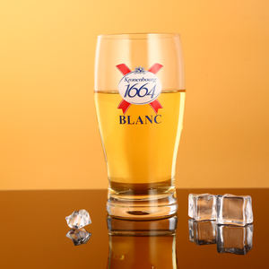 Forme de corps féminin personnalisé double paroi bouteille verres drôle givré canette de bière <span class=keywords><strong>Hoegaarden</strong></span> <span class=keywords><strong>verre</strong></span> tasse remplissage capsulage machine cristal - Product Image 1