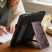 Casing Kindle Kulit PU Bermotif Bunga Retro Khusus untuk Kindle Paperwhite 2024 Generasi ke-12 dengan Tali dan Penyangga